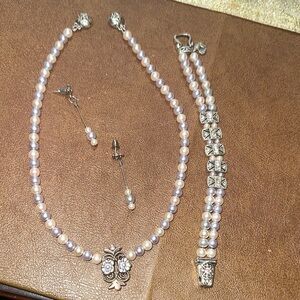 Lavender & White Fresh water Pearls Jewelry Set necklace, bracelet & Earrings